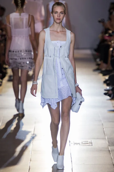 Look 20